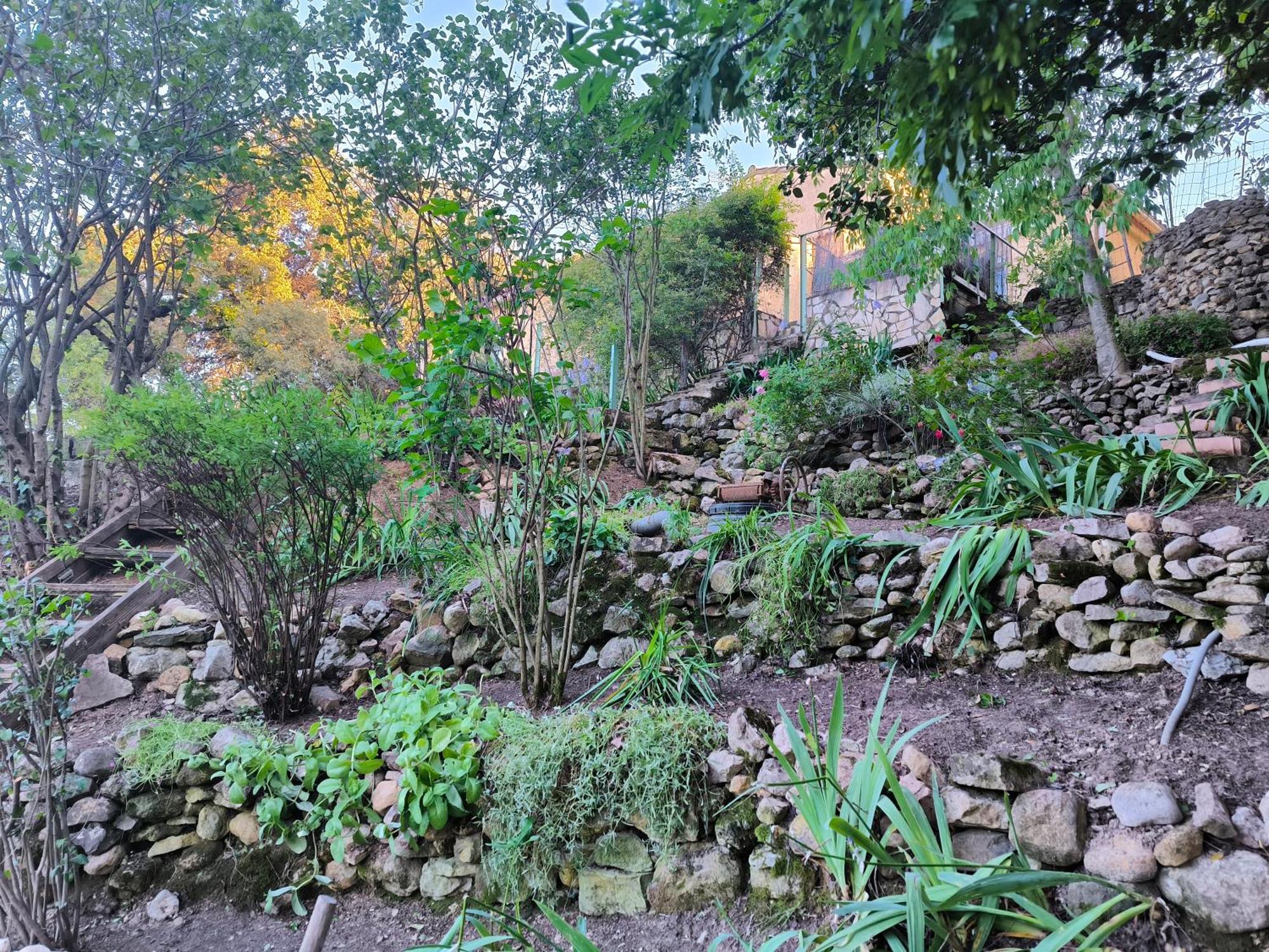Le Respechat Saint-Christol-lès-Alès Bagian luar foto